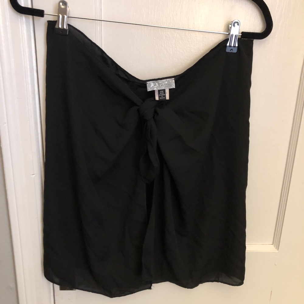 Black sarong